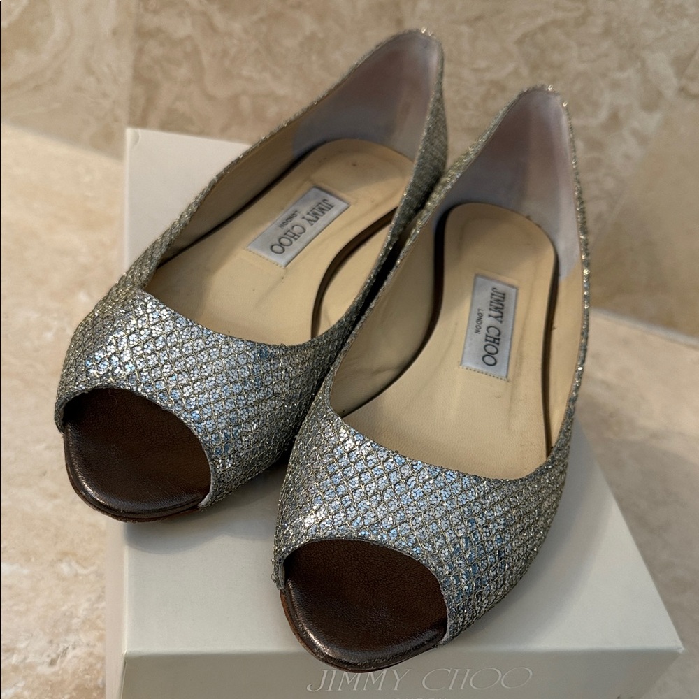 Jimmy Choo 247 Beck Glittering champagne Peep Toe Heels
Size 40